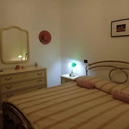 Apartment Casetta Tra Gli Ulivi Vicina Al Mare