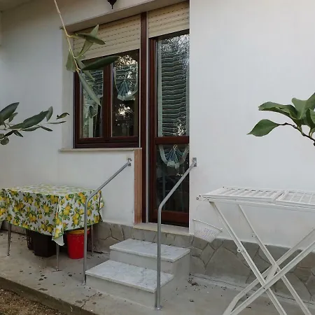 Apartment Casetta Tra Gli Ulivi Vicina Al Mare *