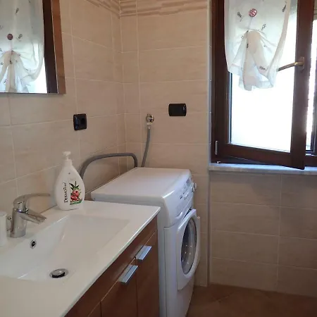 Casetta Tra Gli Ulivi Vicina Al Mare *