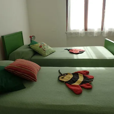 Casetta Tra Gli Ulivi Vicina Al Mare *