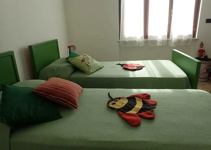 Casetta Tra Gli Ulivi Vicina Al Mare *